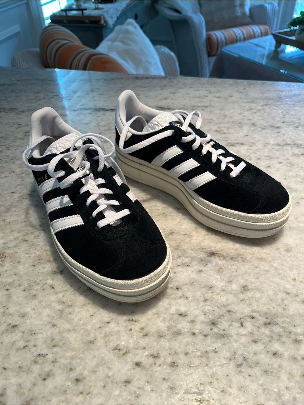 adidas NWOT  Black and White Gazelle Suede Three-Stripes Sneakers